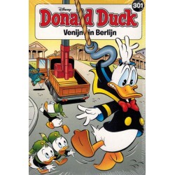 Donald Duck  pocket 301 Venijn in Berlijn